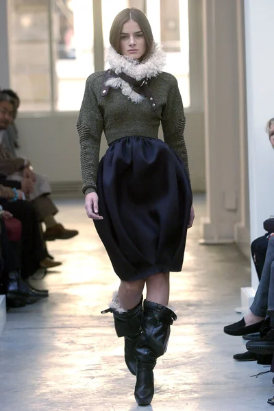 Look 12
